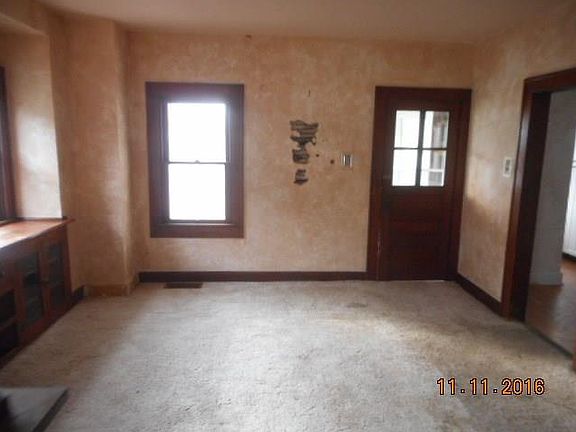 5th image of 226 N Tremont St