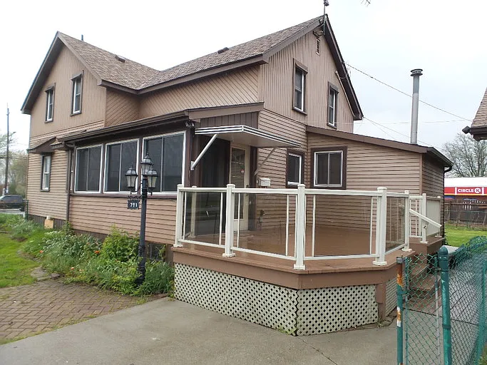 2 bed, 2.0 bath, 1350 sqft, $2,375 — Photo 1