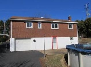 91 Union Ave, North Versailles, PA 15137