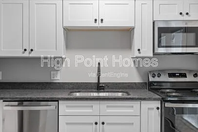 400 Gallery Ln #E8 — Photo 5