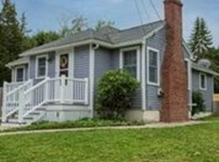 88 Pinehurst Ave, Methuen, MA 01844