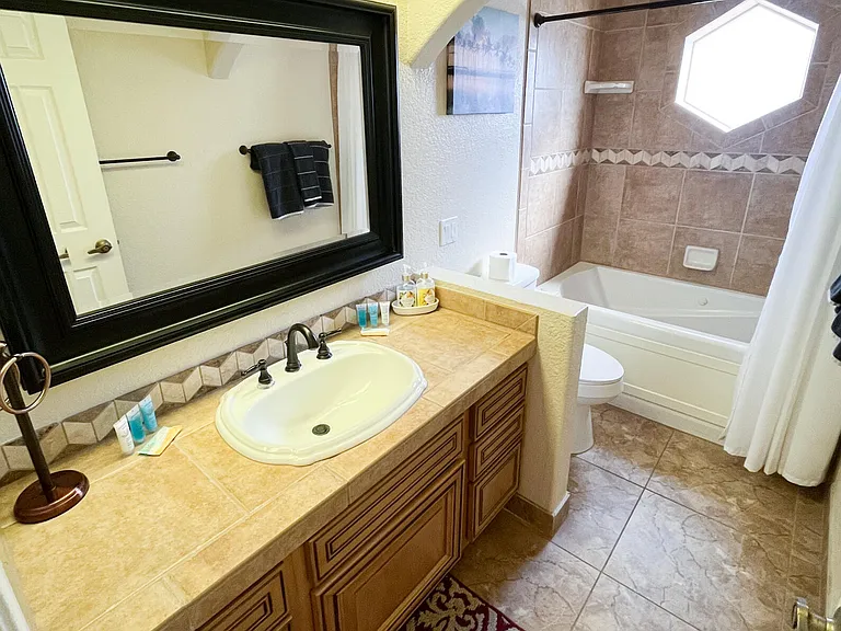 3185 Newport Dr — Photo 19