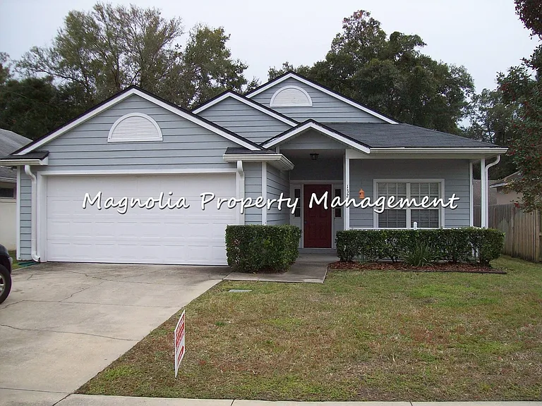 1322 Carlson Dr — Photo 1