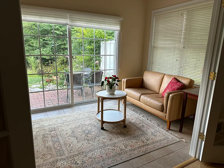 44462 Maltese Falcon Sq — Photo 11