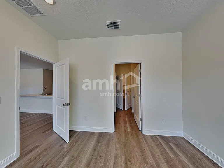 1533 Blue Nile Point — Photo 8