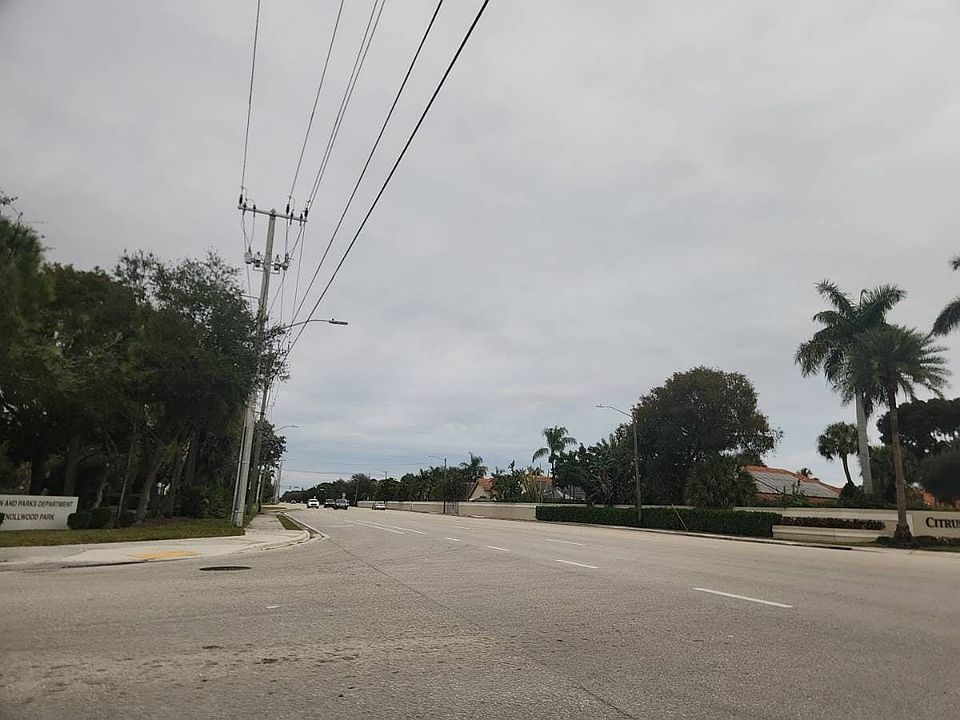 2nd image of 8293 Bermuda Sound Way