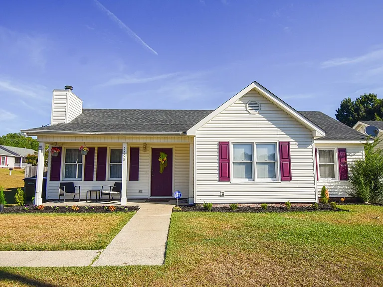 5598 Windy Knoll Pl — Photo 1