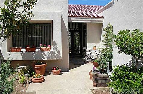 3rd image of 1116 Los Jardines Cir