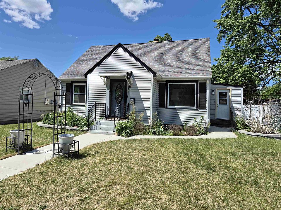 1st image of 3211 Liberty Dr