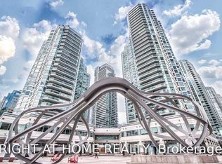 Residences Of The World Trade Centre, Toronto, ON M5J 2R9
