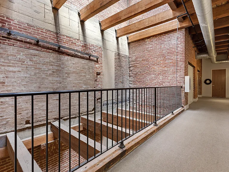 420 S Front St #407 — Photo 22