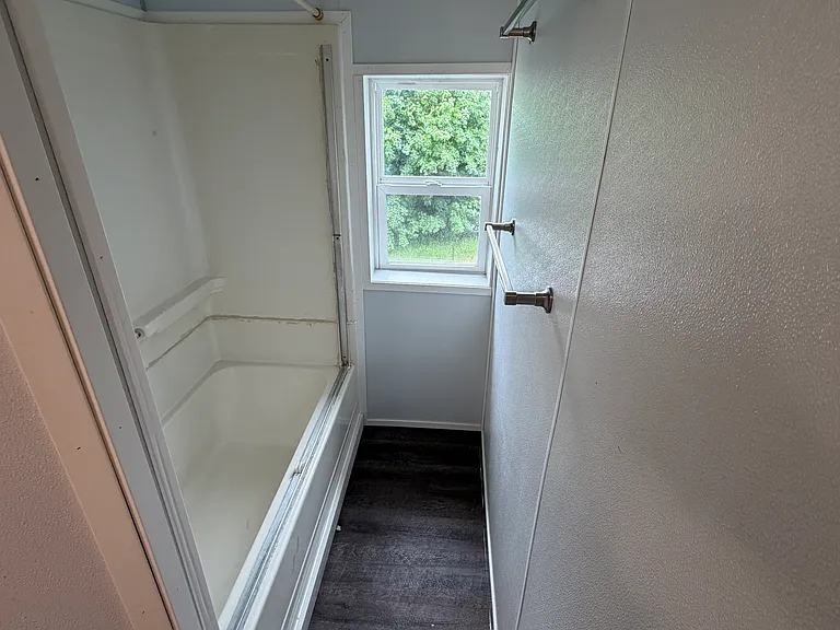 317 W Todd Ave #5 — Photo 10