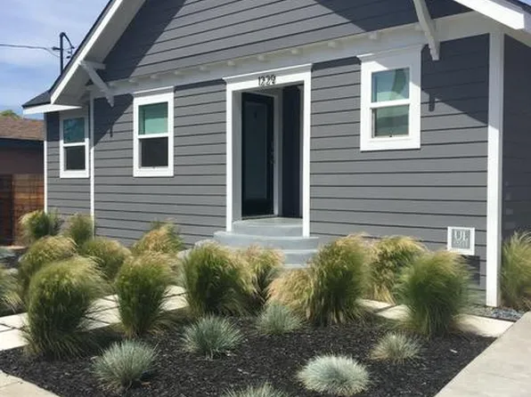 1229 W 3rd St APT C, Santa Ana, CA 92703