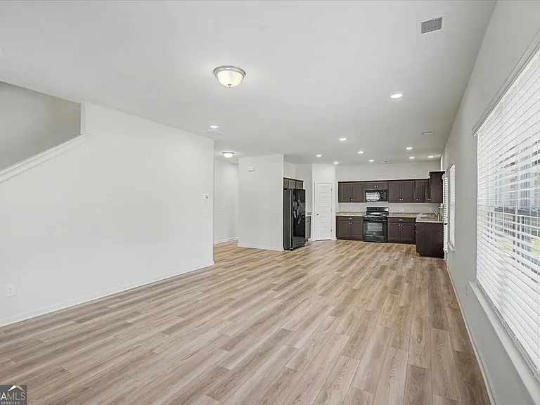 59 Bennett Way SE — Photo 10