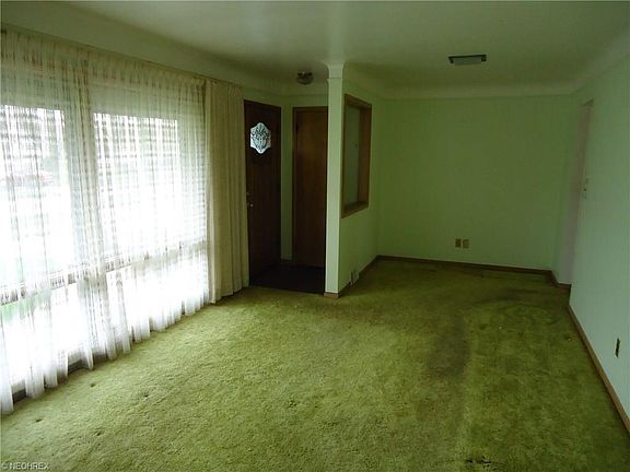 4th image of 4022 Waverly Pl