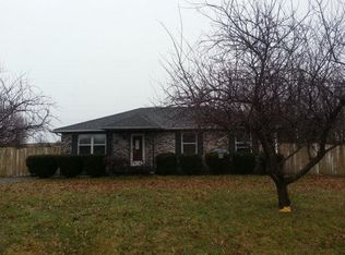 111 Field Ln, Lancaster, KY 40444