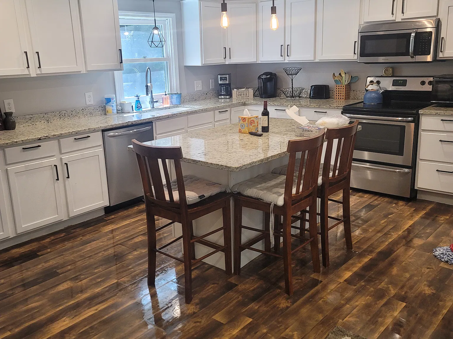 3 bed, 1620 sqft, $2,600 — Photo 3