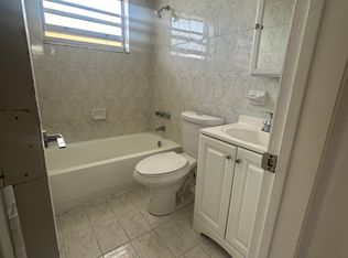 1930 W Palm Ave, Hialeah, FL 33010