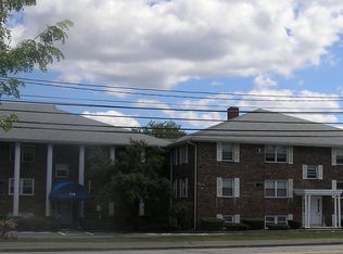 237 Main St APT A2, Reading, MA 01867