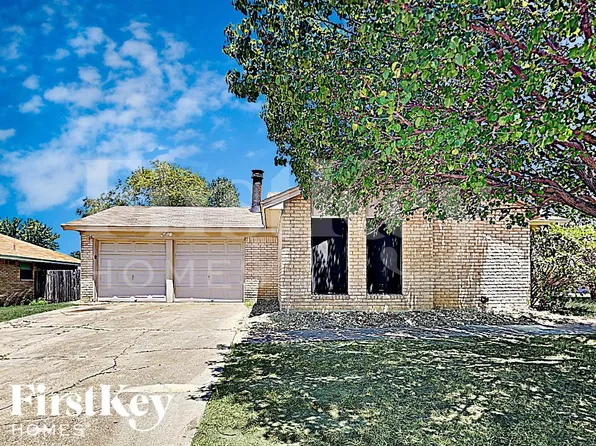 6441 Alta Vista Dr, Watauga, TX 76148