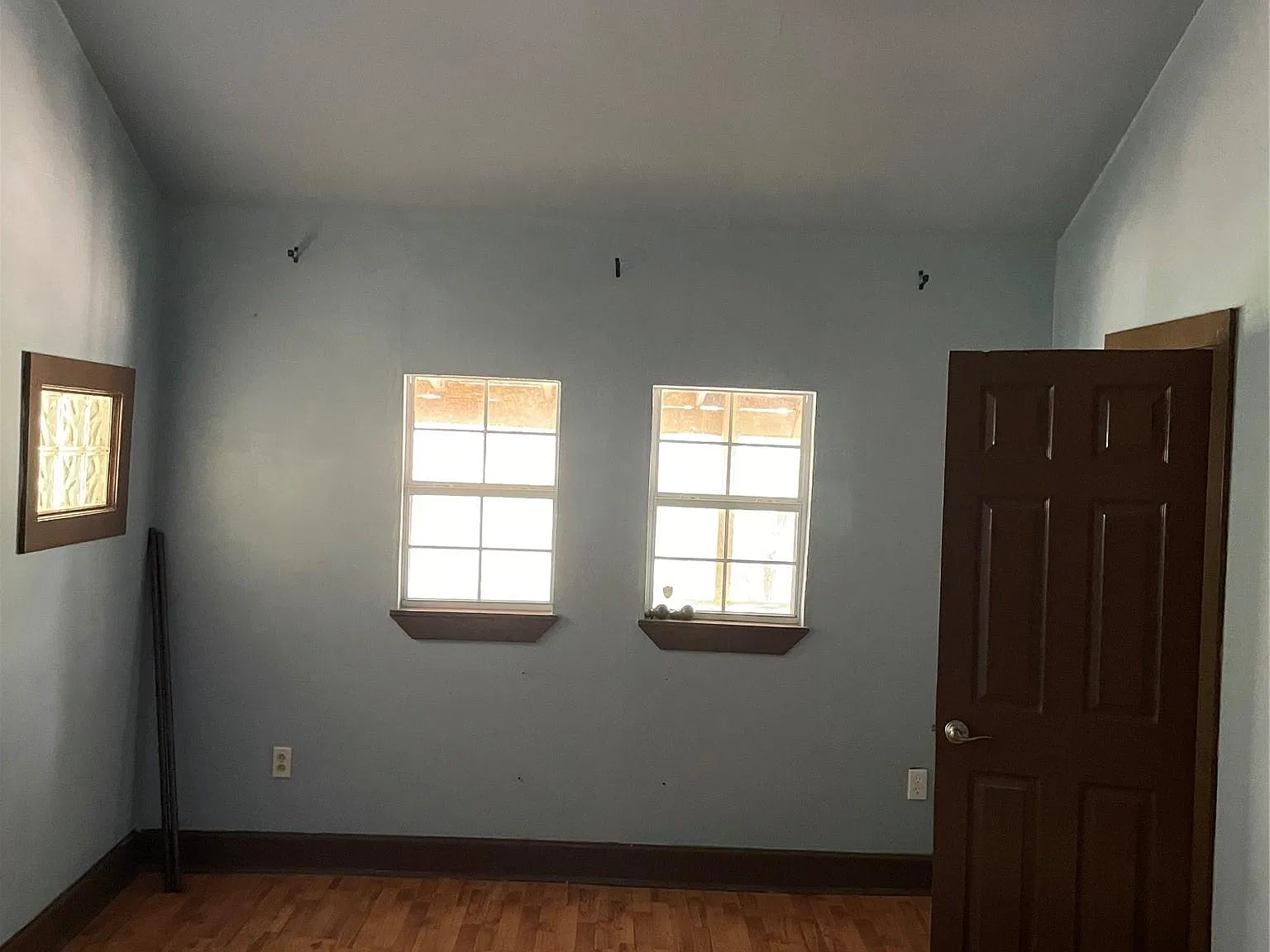 3 bed, 2.0 bath, 1098 sqft, $1,600 — Photo 3