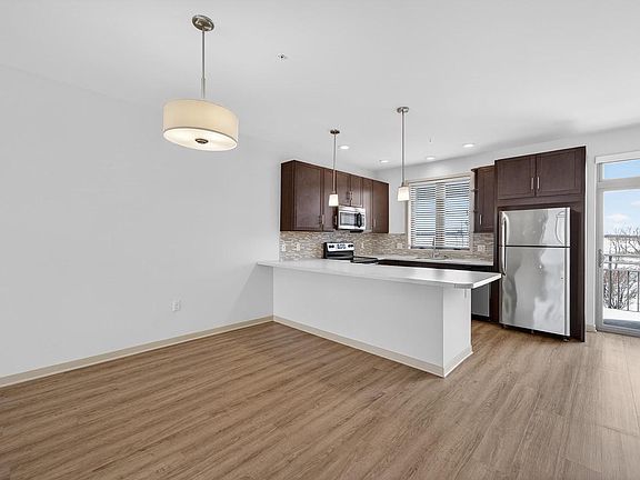 5th image of 2812 No Oaks Ridge