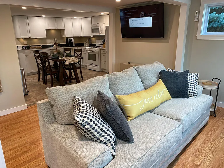 11 Keyes Landing Ln — Photo 10
