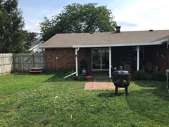 2nd image of 1818 Britton Dr