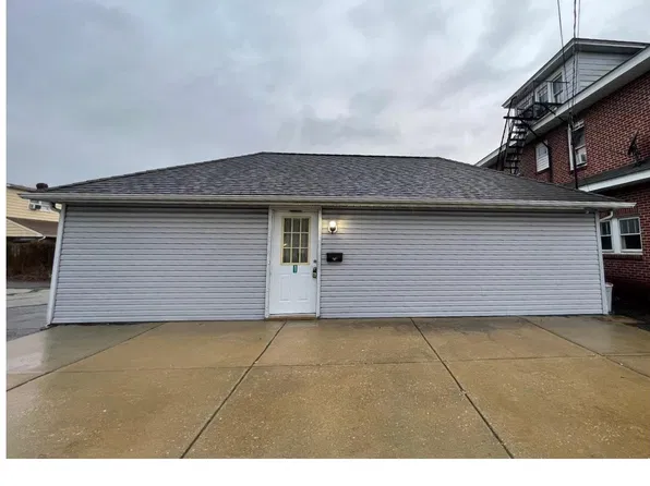 1 New Jersey Ave, Pennsville, NJ 08070