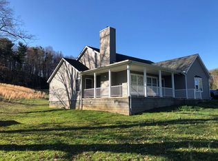 467 Old Crow Rd, Beaver, WV 25813
