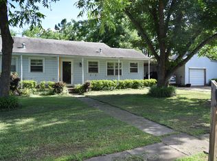 1208 E Duke St, Hugo, OK 74743