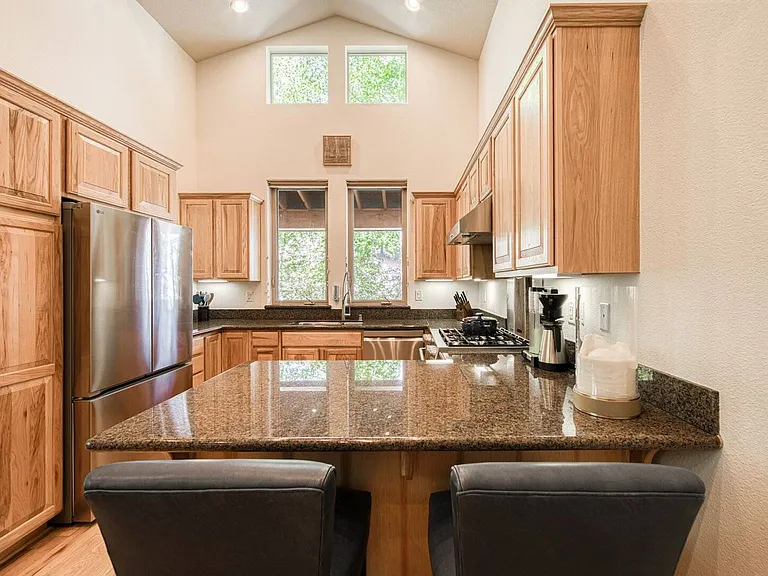 10559 Sara Bear Ln — Photo 10