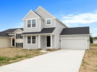 2295 Richardson Ct, Waterford, MI 48327