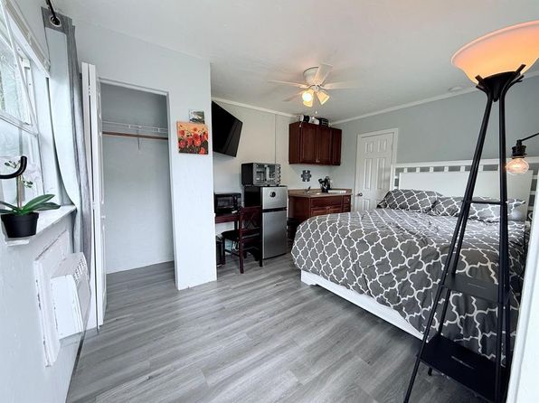 517 Kanuga Dr APT 4