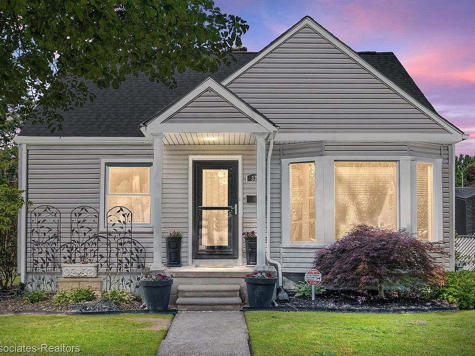1st image of 326 S Bywood Ave