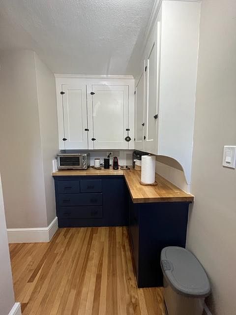 Pantry counters and cabinets (off front hall)