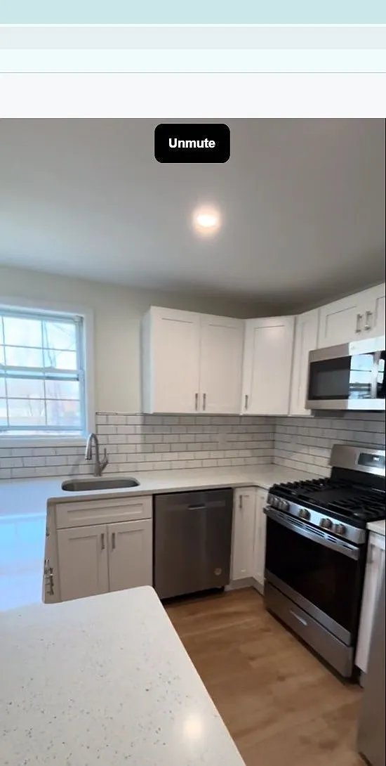2 bed, 2.0 bath, 1000 sqft, $1,375 — Photo 1