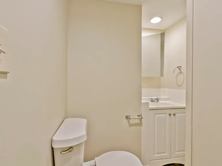 3229 Westbrook Dr #201 — Photo 8