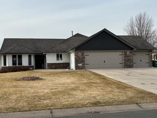 3298 139th Ln NW, Andover, MN 55304