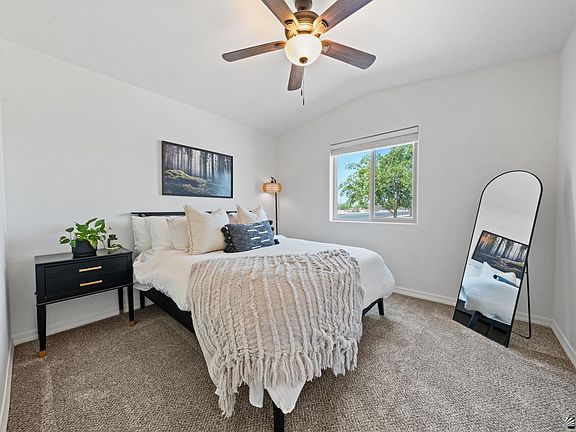 5th image of 11513 E 33rd Pl