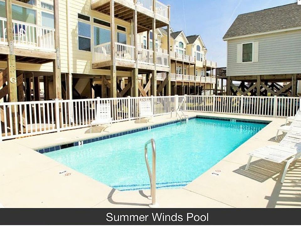 Summerwinds Pool