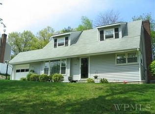 136 Rita Dr, Cortlandt Manor, NY 10567