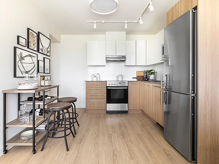 1108 Pendrell St — Photo 40
