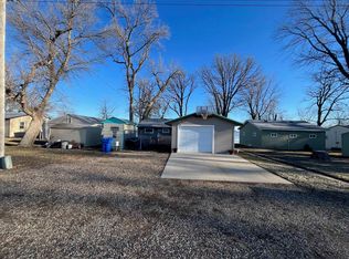 25710 Pasture Rd, Spirit Lake, IA 51360
