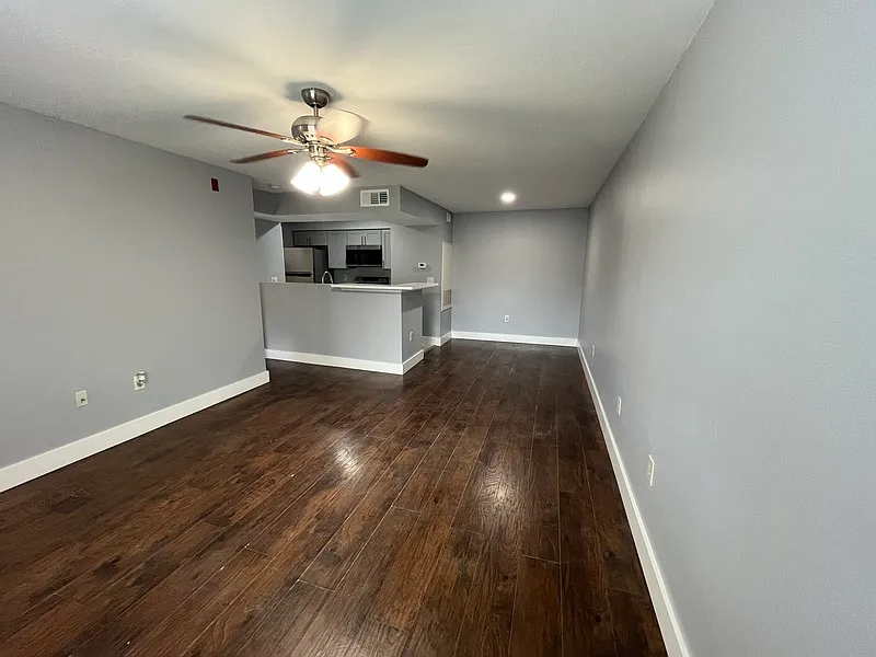 1 bed, 1.0 bath, 661 sqft, $1,400 — Photo 3