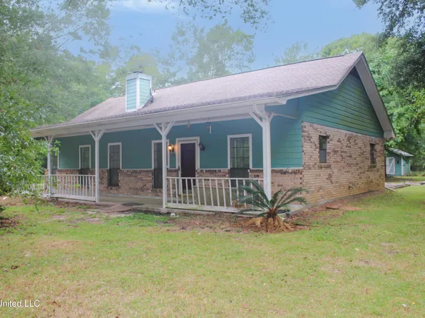 11225 Landon Lake Blvd, Gulfport, MS 39503