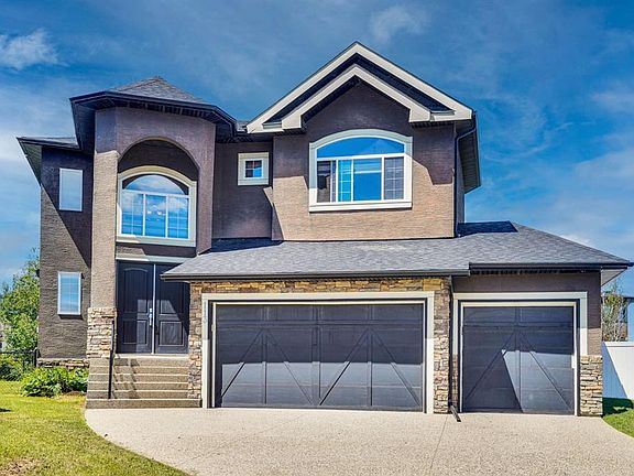 2nd image of 113 E Kinniburgh Bay