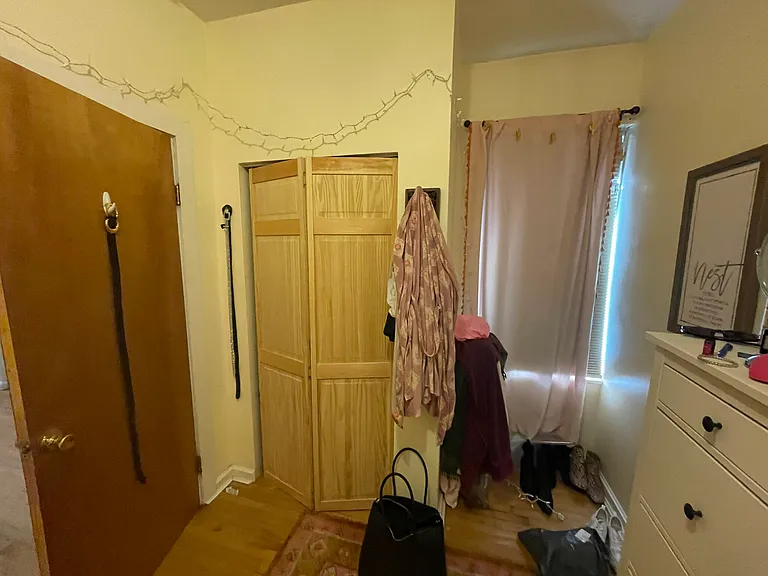 70 Joy St #2 — Photo 37