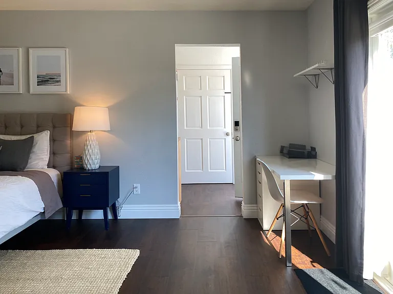 1127 Valencia Dr #A — Photo 29
