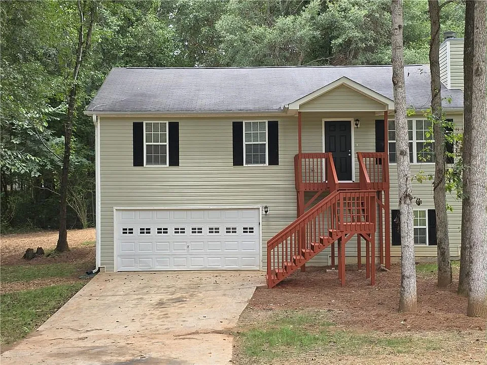 186 S Red Oak Way